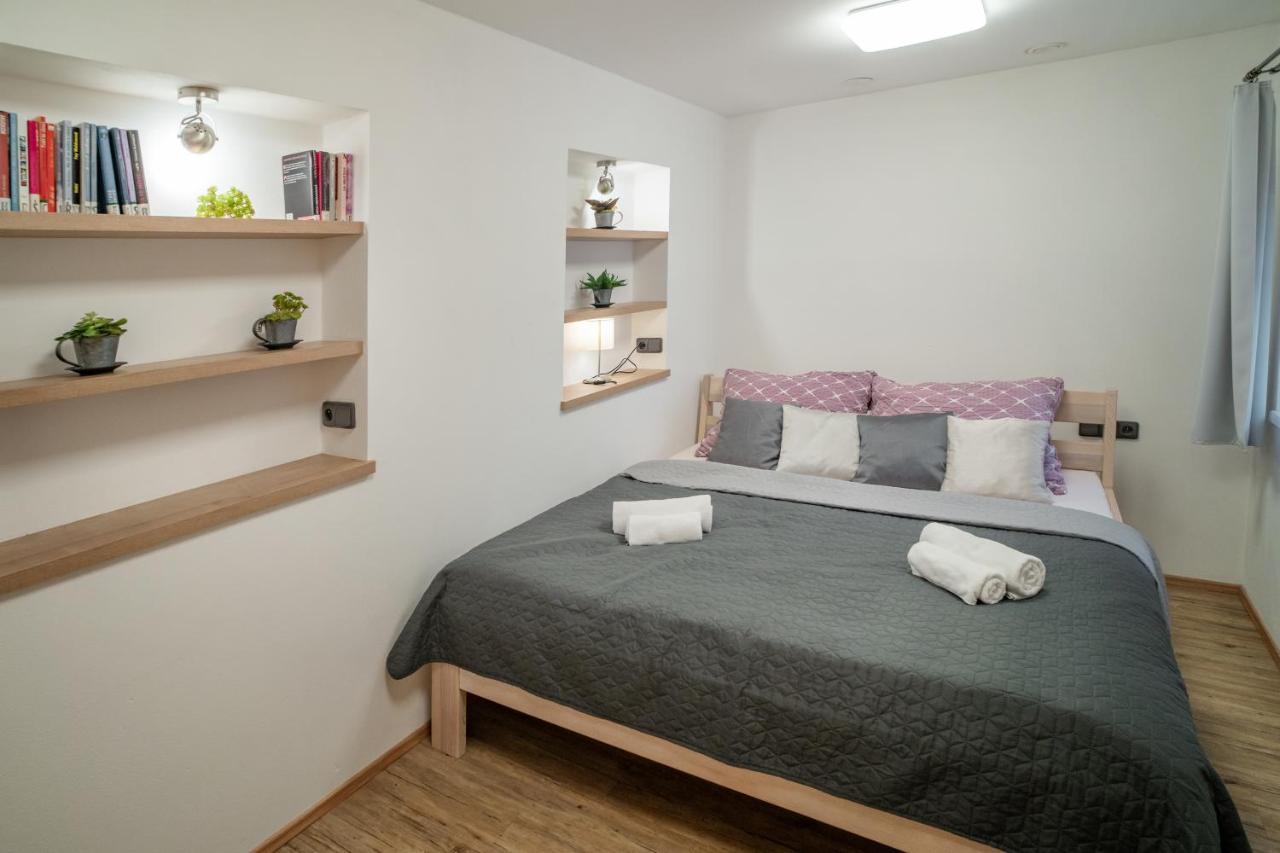 Hotel Smrz Sepekov Εξωτερικό φωτογραφία