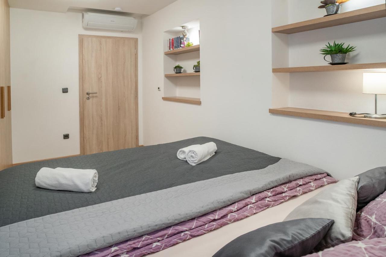 Hotel Smrz Sepekov Εξωτερικό φωτογραφία