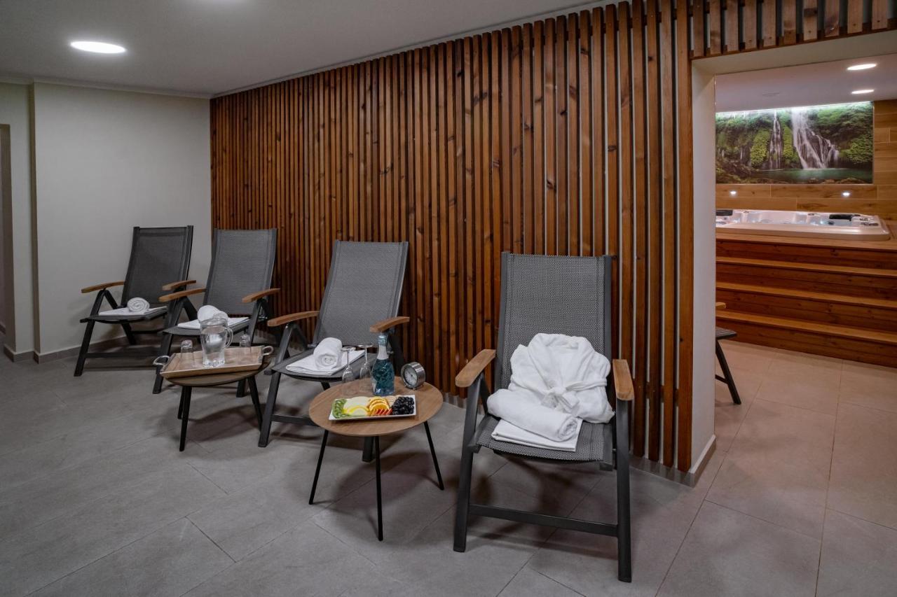 Hotel Smrz Sepekov Εξωτερικό φωτογραφία